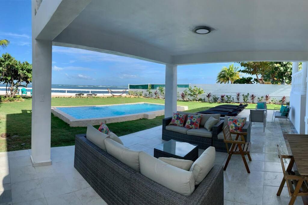 Casa Blanca - Exclusive Oceanfront Villa With Large Pool Rio Grande Exterior photo